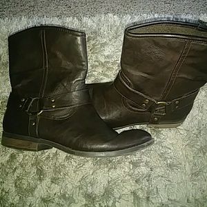 American Eagle biker boots